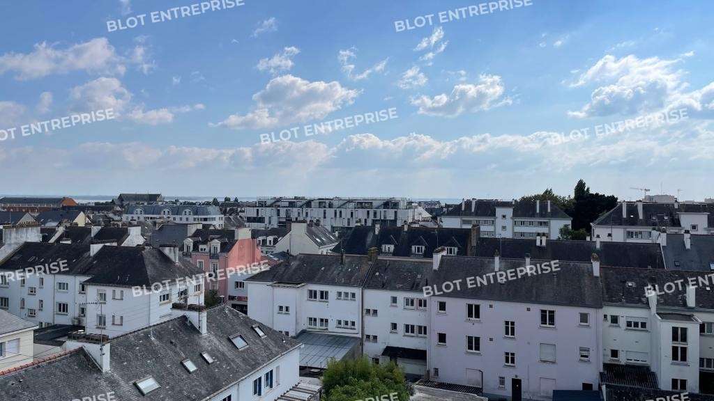 A louer bureaux 136m² PMR à St-Nazaire centre
