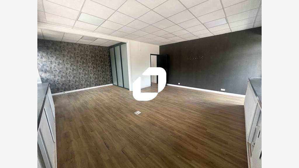 A louer Bureaux 280m² Domont