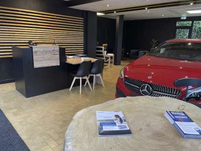 Location Locaux d'activités - Entrepôts à Douarnenez