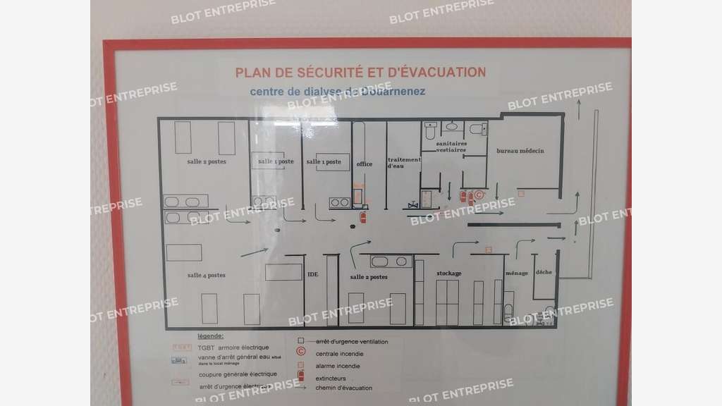 A louer bureaux fonctionnels de 217m² à Douarnenez