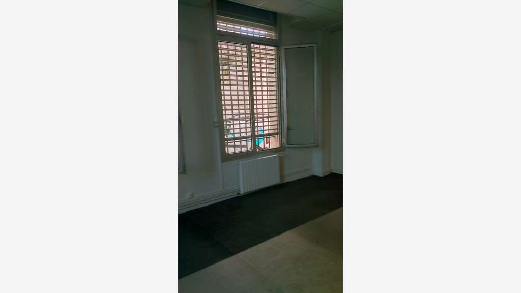 Bureau de prestige de 55m² à louer à Draguignan