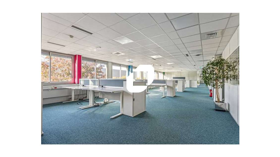 A louer Bureaux 488m² Drancy
