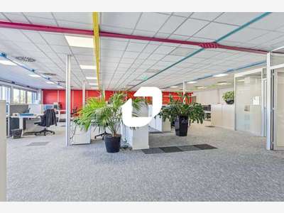A louer Bureaux 400m² Drancy