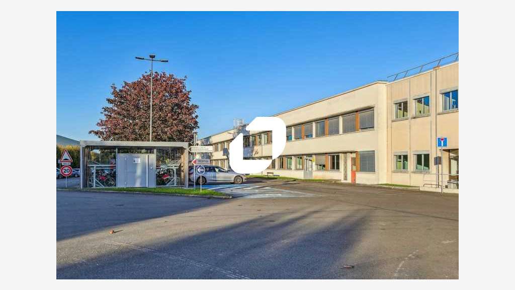 A louer Bureaux 248m² Drancy