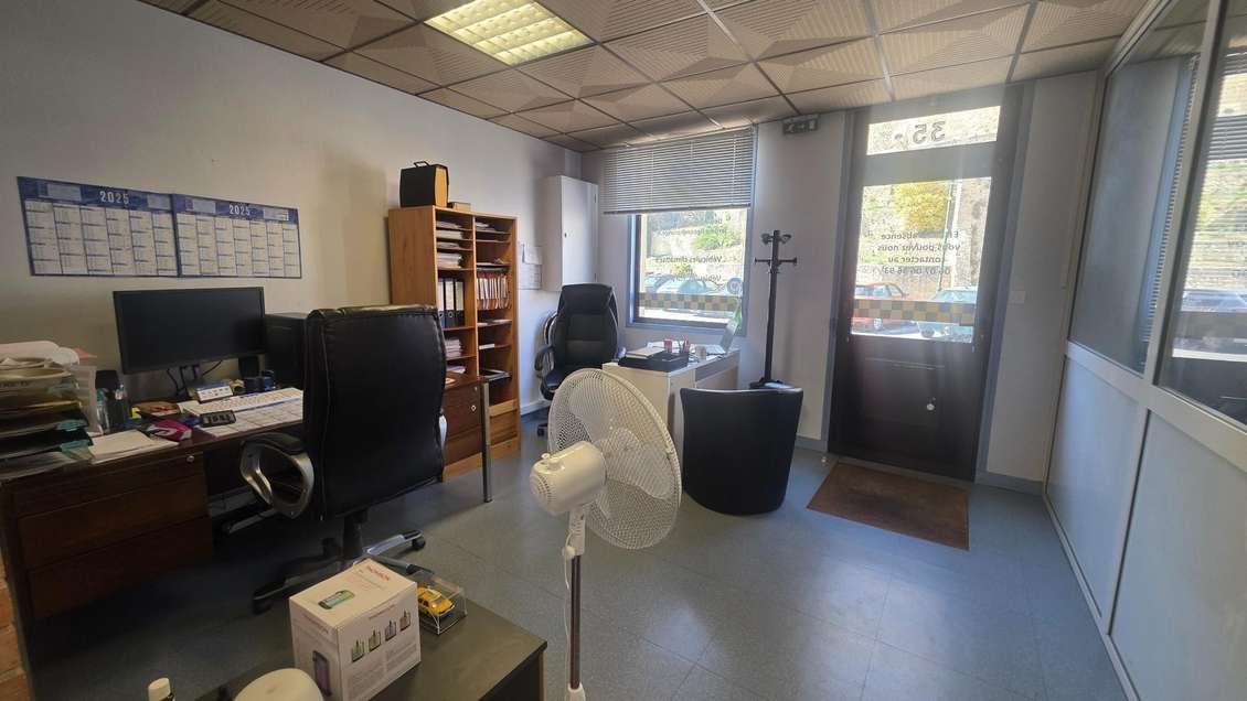 A louer bureau professionnel 48m² à Durtal centre