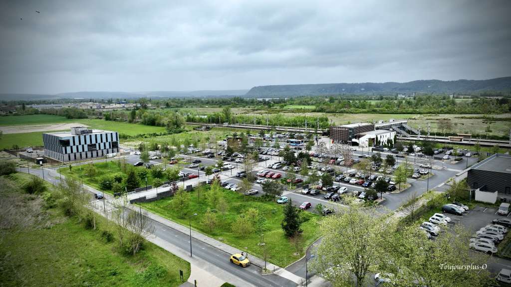 Location de bureaux - Gare à Val de Reuil