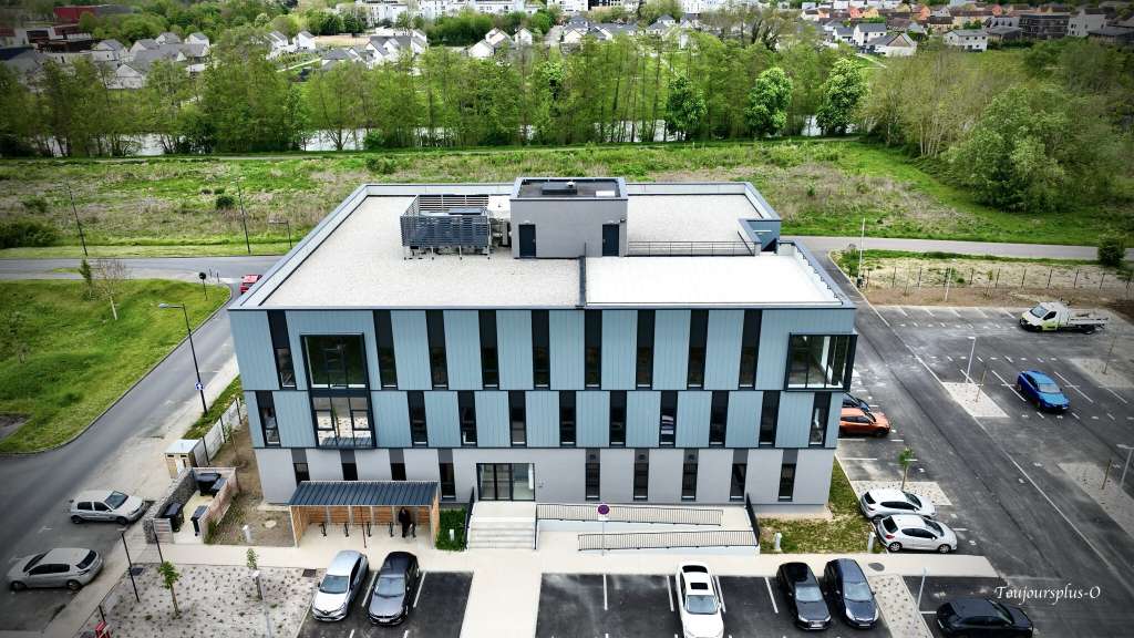 Location de bureaux - Gare à Val de Reuil