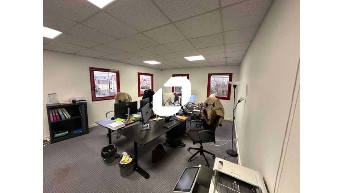 A louer Bureaux 168m² Eaubonne