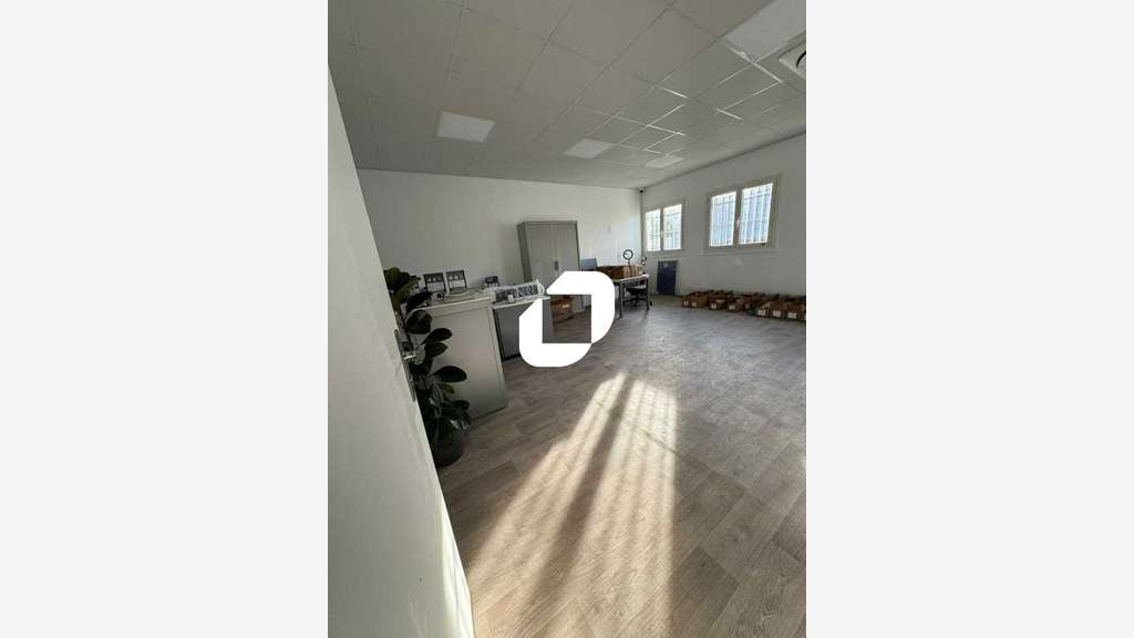 A louer Bureaux 220m² Eaubonne