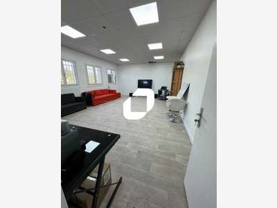 A louer Bureaux 220m² Eaubonne