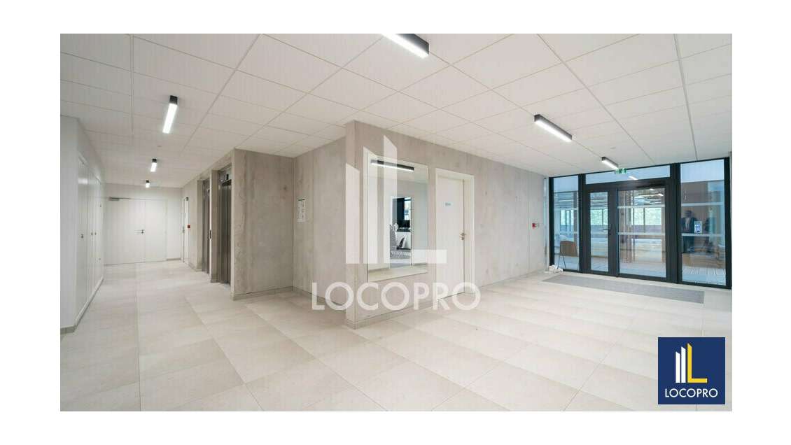 A louer bureaux neufs 334m² R+2 à Nice St Isidore 