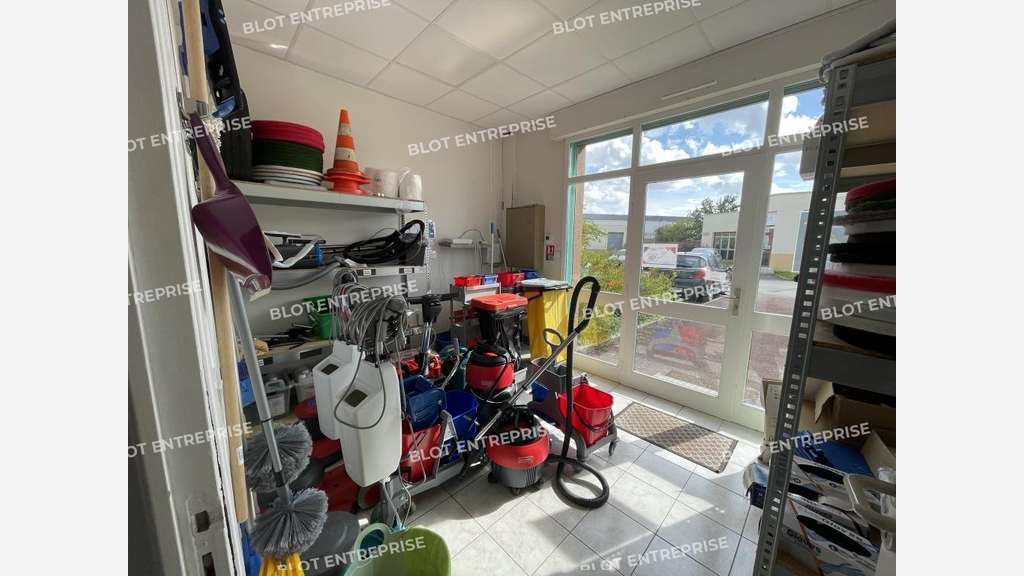 A louer bureaux 159m² à Chantepie Ecopôle Sud-Est