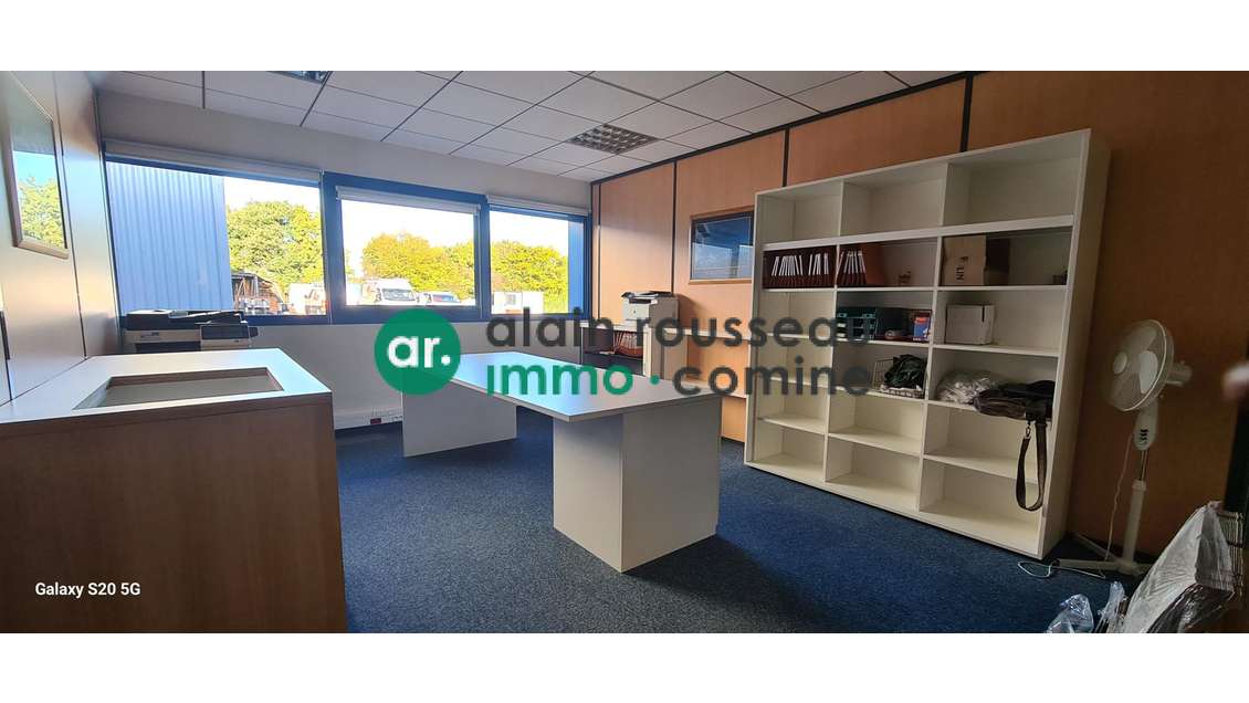 A louer bureaux lumineux 20m² ZA Écouflant