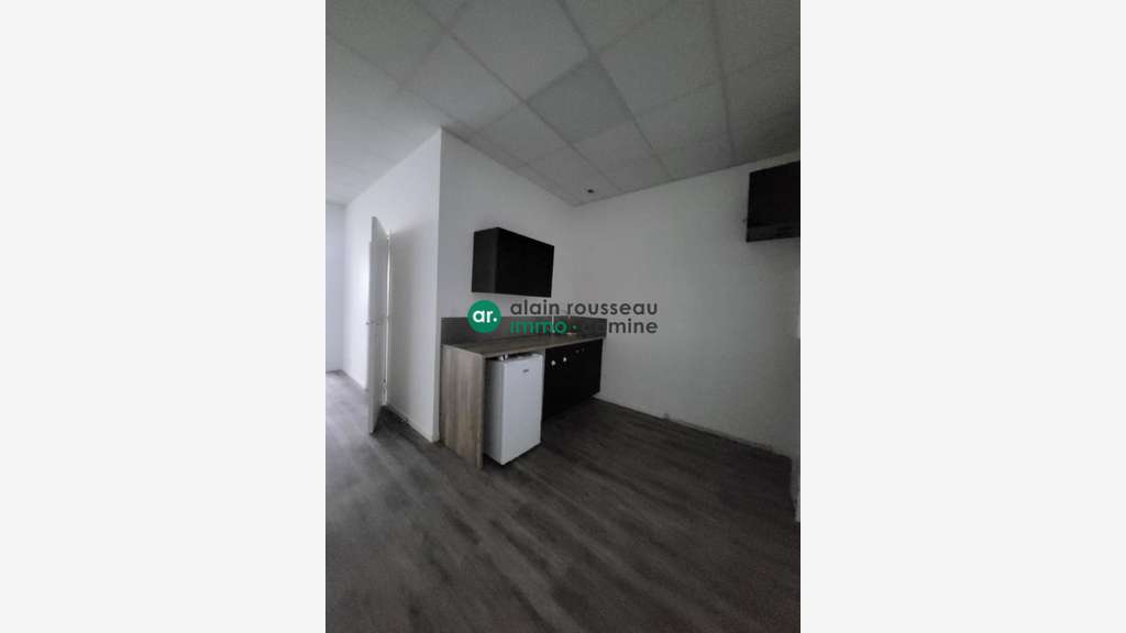 A louer bureaux 72m² à Angers Est Écouflant
