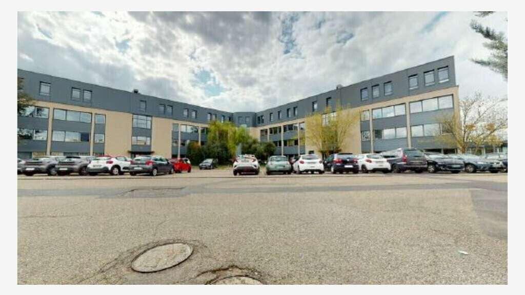 A louer bureaux 300m² à Écully Techlid