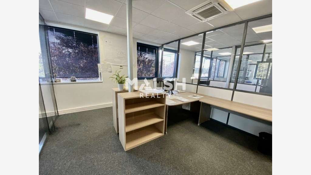 A louer bureaux 190m² parc tertiaire à Ecully
