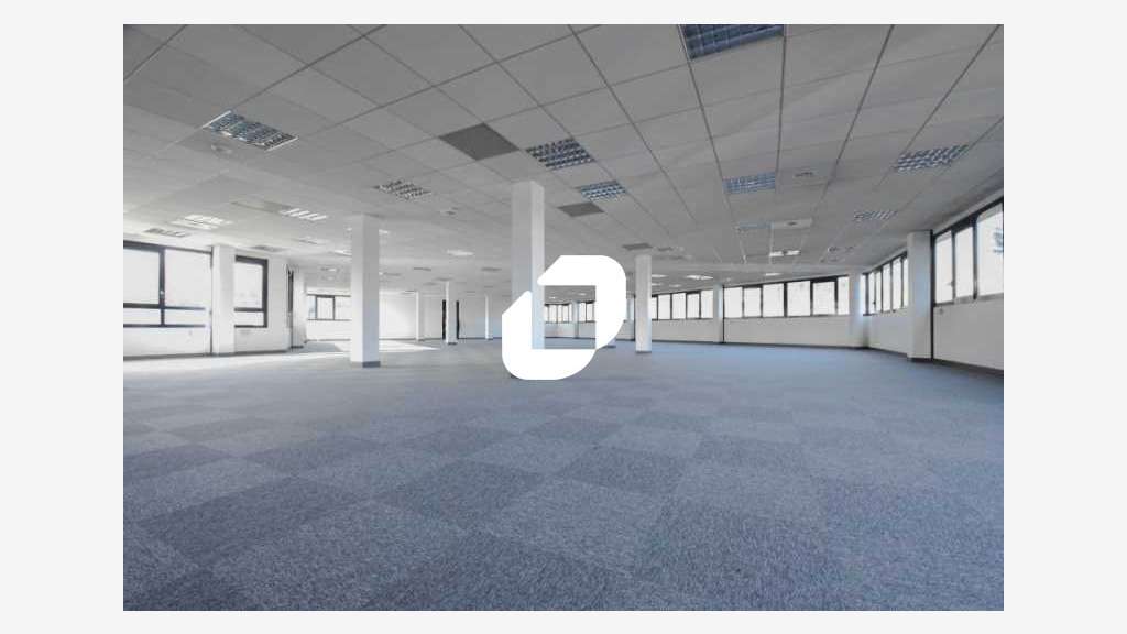 A louer Bureaux 899m² Ecully