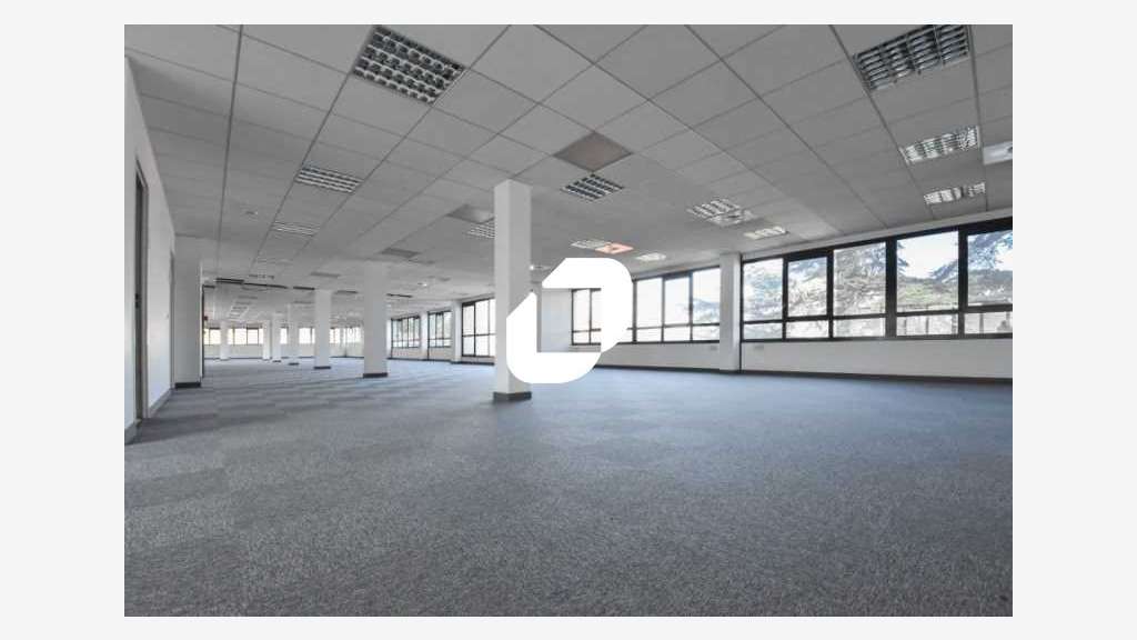 A louer Bureaux 899m² Ecully