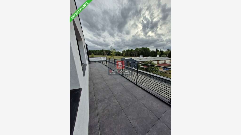 Bureaux 831m² divisibles neufs à louer à Eguilles