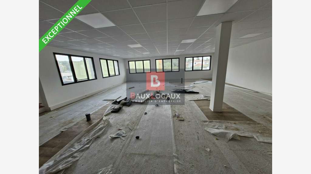 Bureaux 831m² divisibles neufs à louer à Eguilles