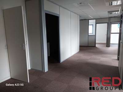 Location Bureaux à Éguilles