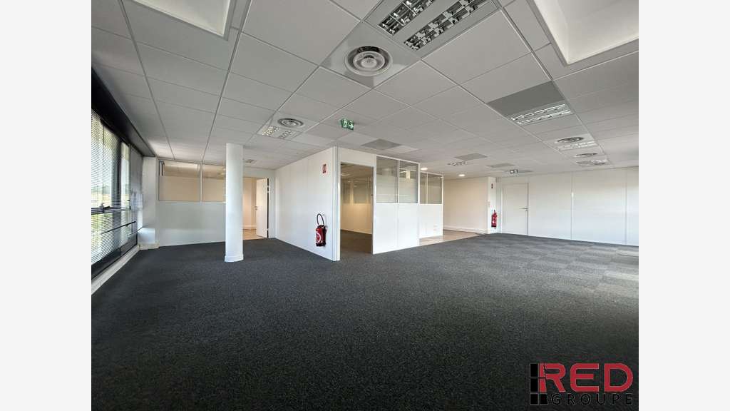 BUREAU OU LOCAL PROFESSIONNEL PMR