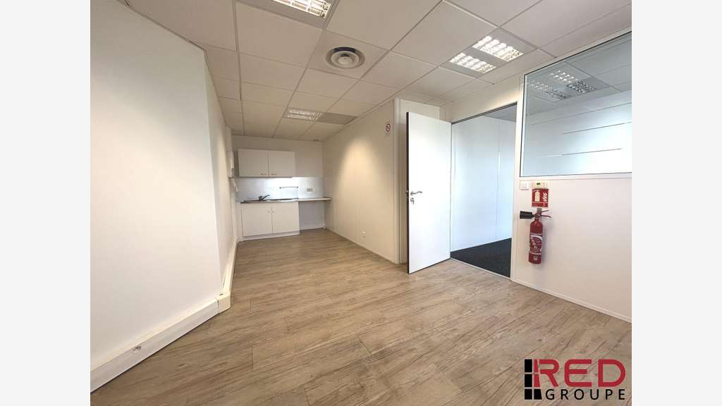 BUREAU OU LOCAL PROFESSIONNEL PMR