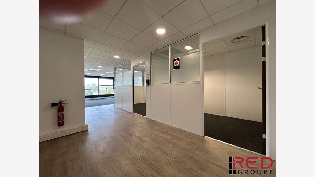 BUREAU OU LOCAL PROFESSIONNEL PMR