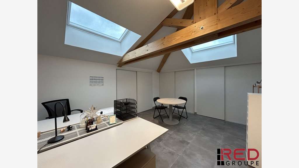 BUREAUX DIVISIBLES A LOUER EGUILLES