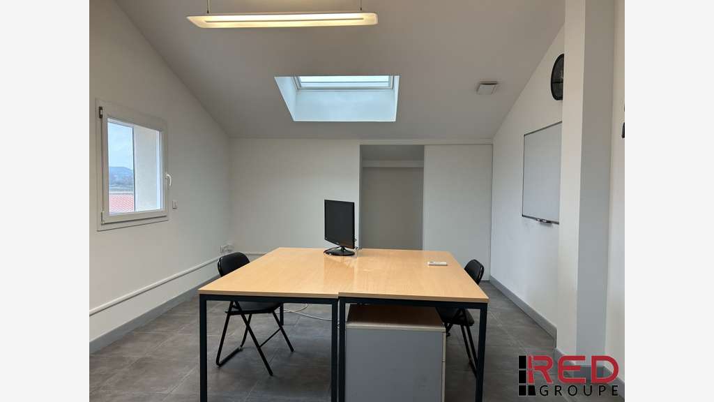 BUREAUX DIVISIBLES A LOUER EGUILLES