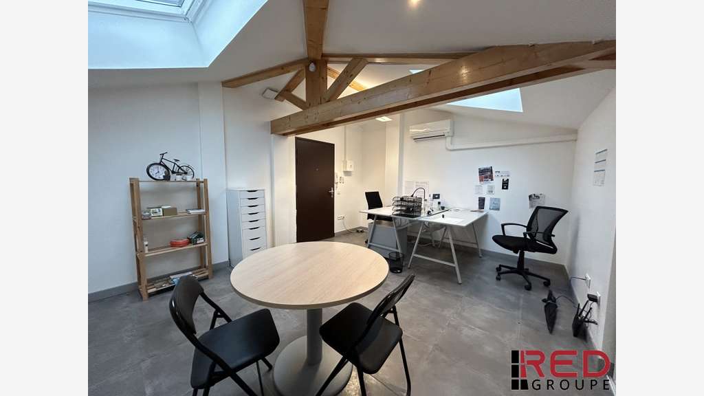 BUREAUX DIVISIBLES A LOUER EGUILLES