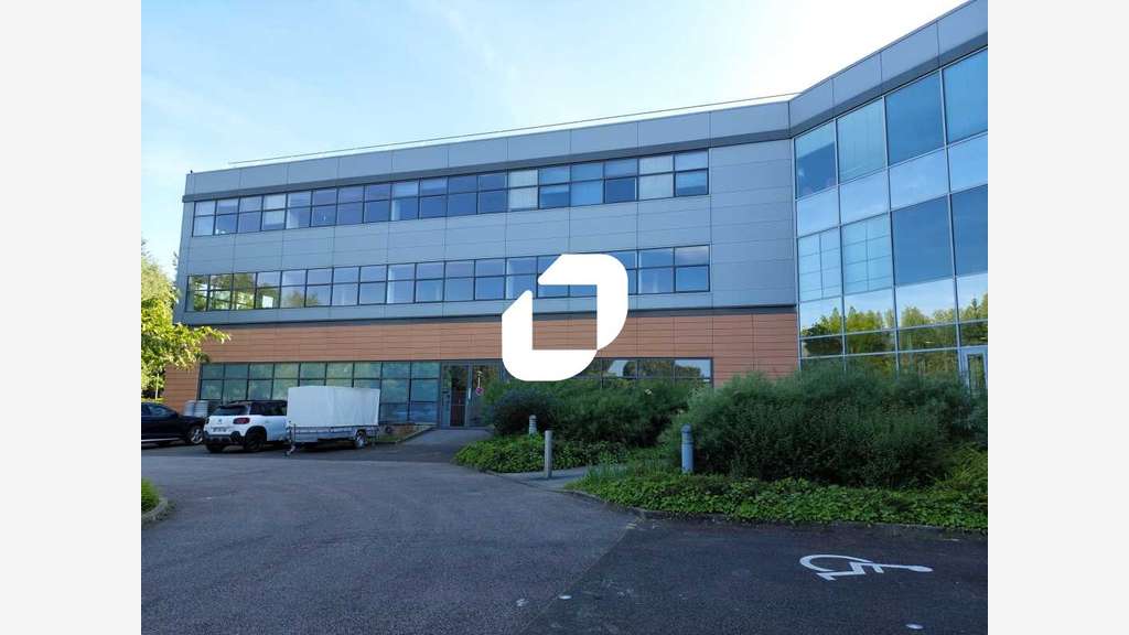 A louer Bureaux 964m² Elancourt