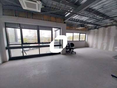 A louer Bureaux 65m² Elancourt