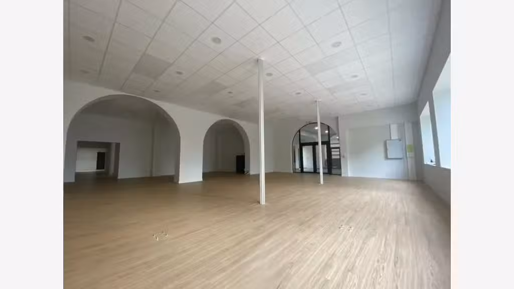 À louer bureaux 287m² RDC bel empl au Havre  