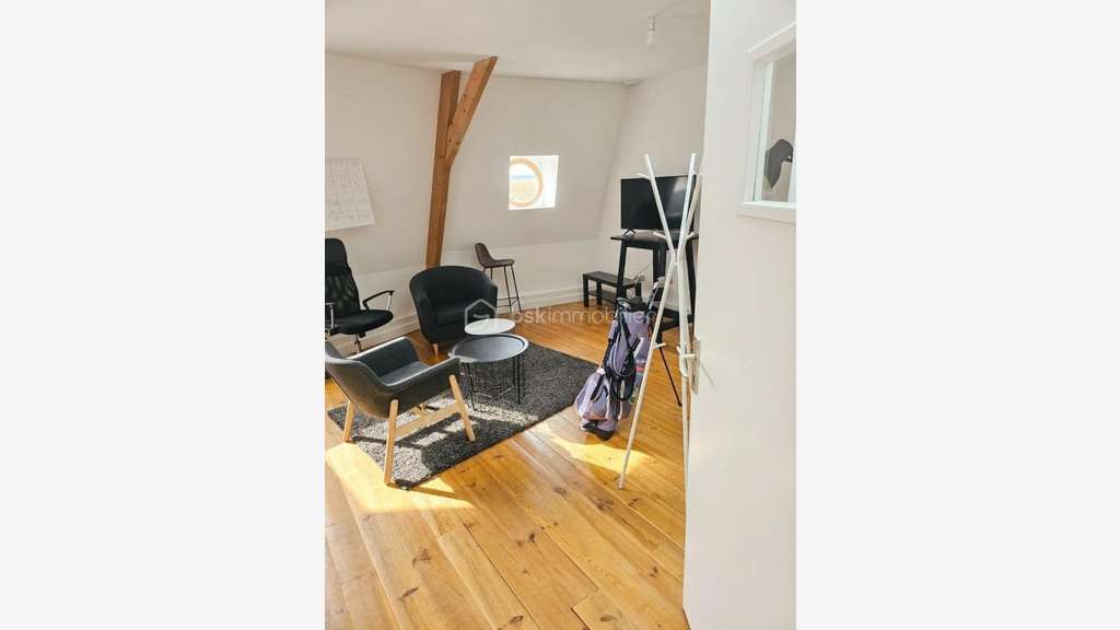 Location bureaux lumineux 88m² à Rochecorbon