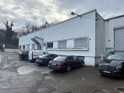 Local d'activités à louer à Fontaines-sur-Saône