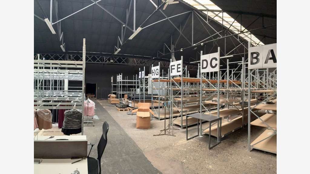 Local d'activités à louer à Fontaines-sur-Saône