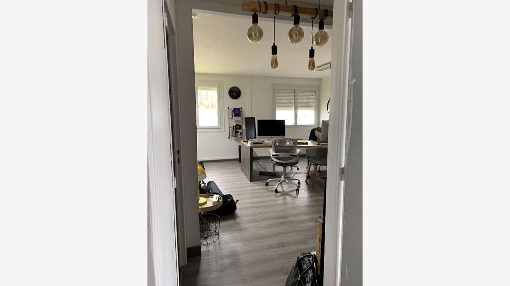 Loue bureaux 50m² en excellent état à Angers