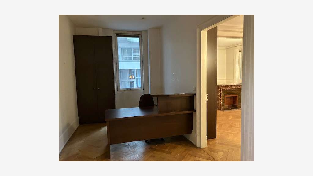 A louer beaux bureaux à Lyon 3eme Avenue de Saxe
