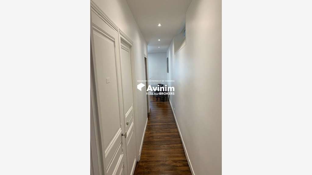 A louer bureau 55m² RDC en plein coeur d'Enghien