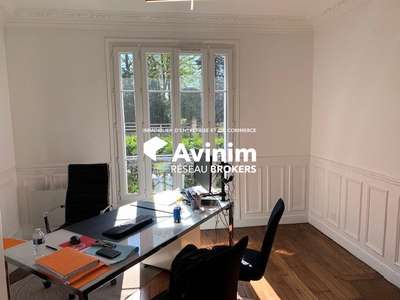 A louer bureau 55m² RDC en plein coeur d'Enghien 