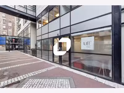 A louer Bureaux 212m² Enghien les bains
