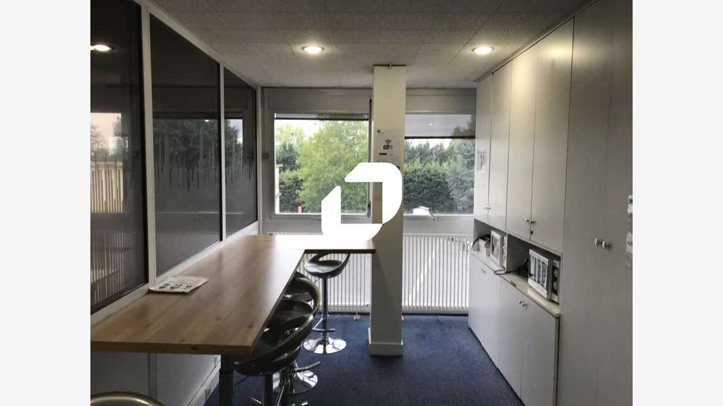 A louer Bureaux 29m² Pontoise