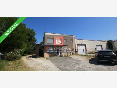 Bureaux 120m² à louer à Entraigues-sur-la-Sorgue