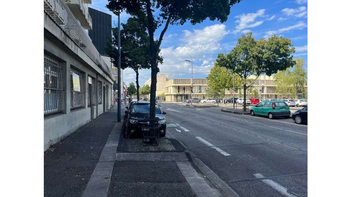 Location locaux 509m² à Valence Avenue de la Marne