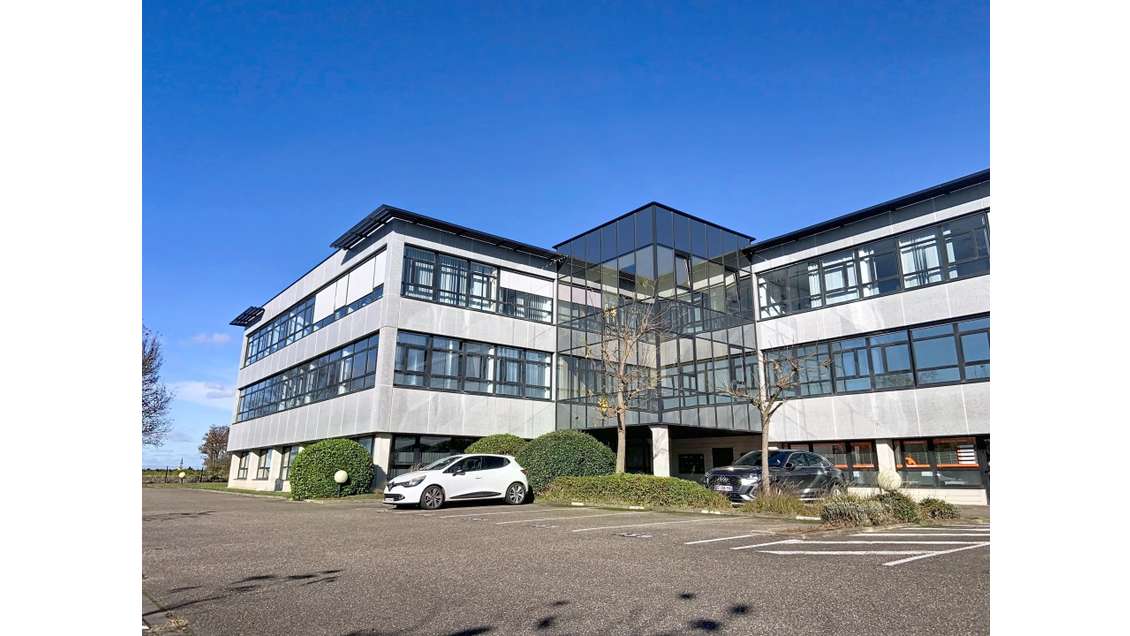Entzheim Aéroparc, locaux de 144,06m2
