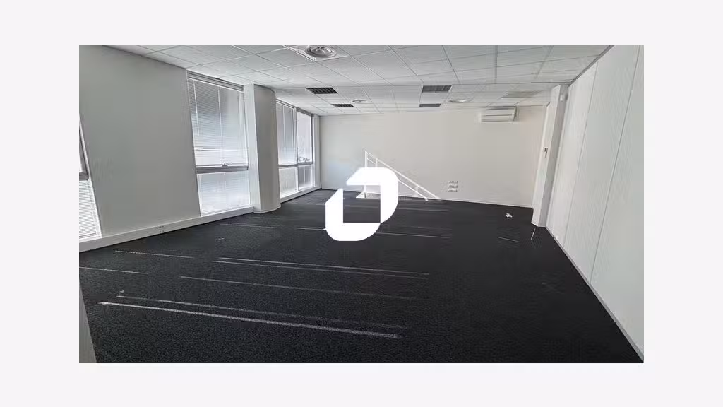 A louer Bureaux 256m² Entzheim