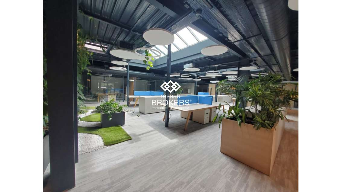 Bureaux à louer 1 200m² divisibles à Epagny 