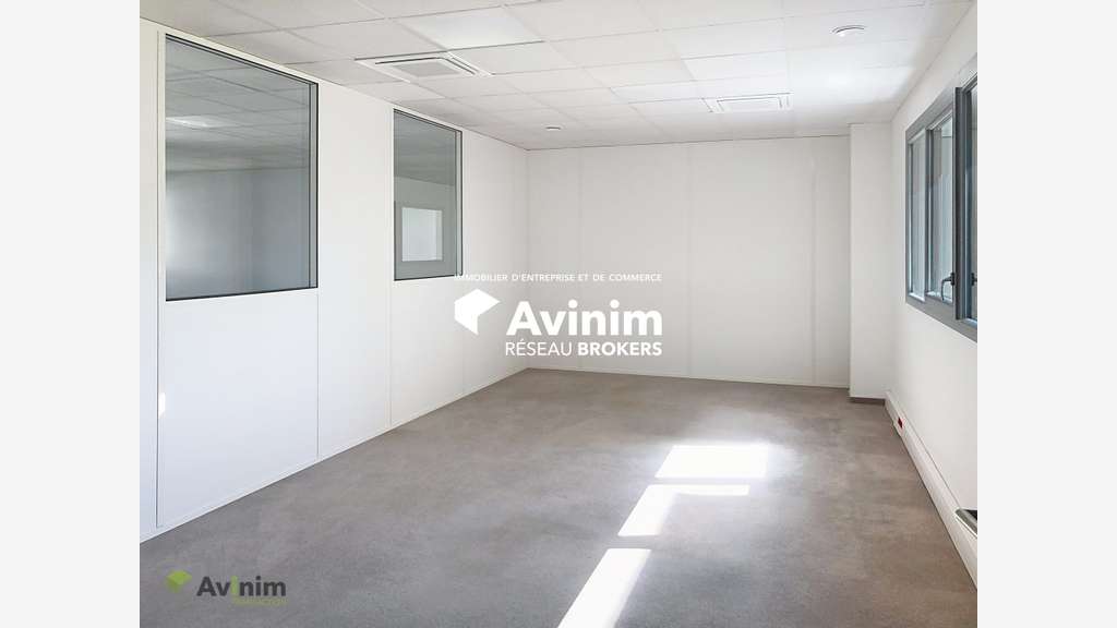 A louer espace bureau 270m² divisible à Epinal