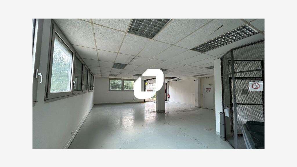 A louer Bureaux 111m² Epinay sur orge